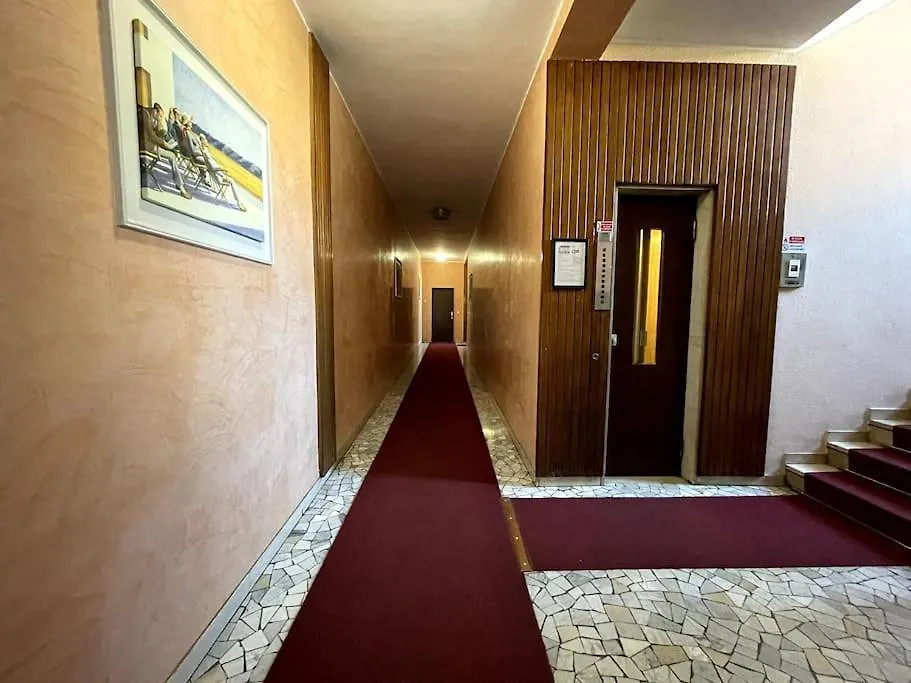 Amazing Flat With Terrace Apartment Milan