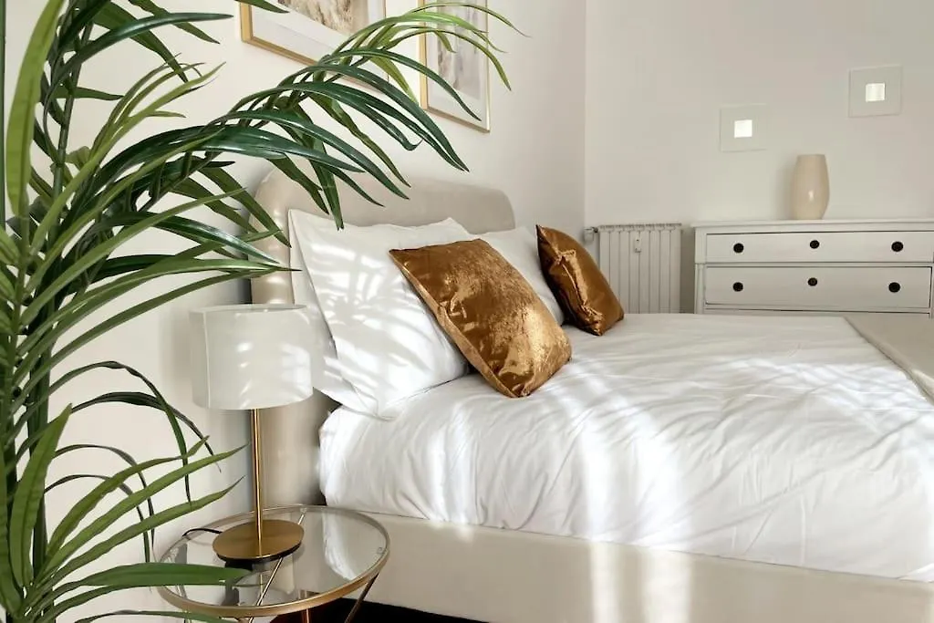Amazing Flat With Terrace Apartment Milan Italy