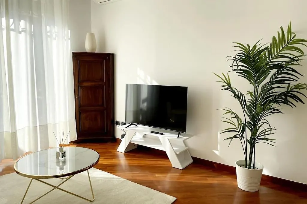 Amazing Flat With Terrace Apartment Milan 0*,